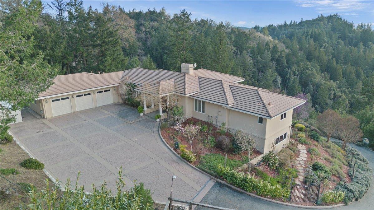 19975 Skyline Boulevard