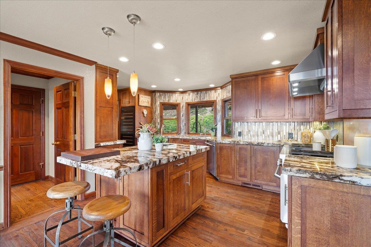 19960 Skyline Boulevard