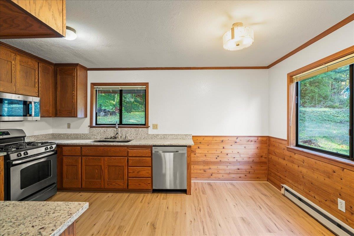 19960 Skyline Boulevard