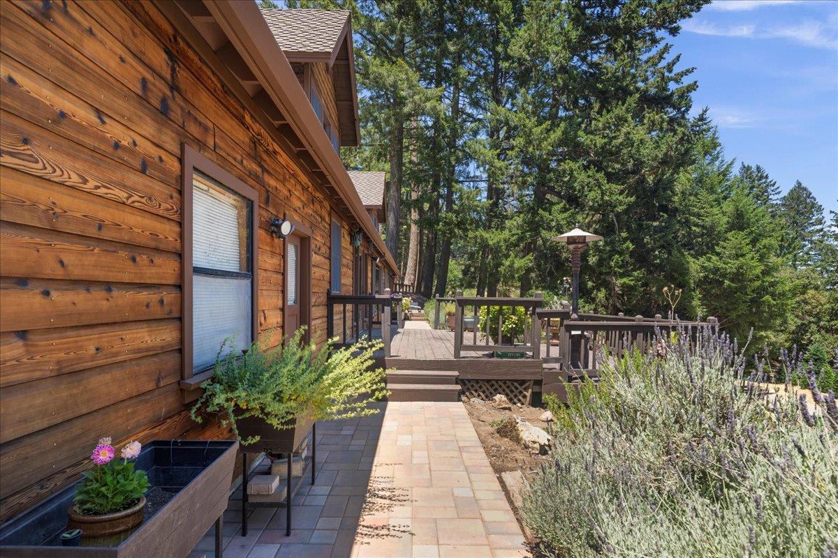 19960 Skyline Boulevard