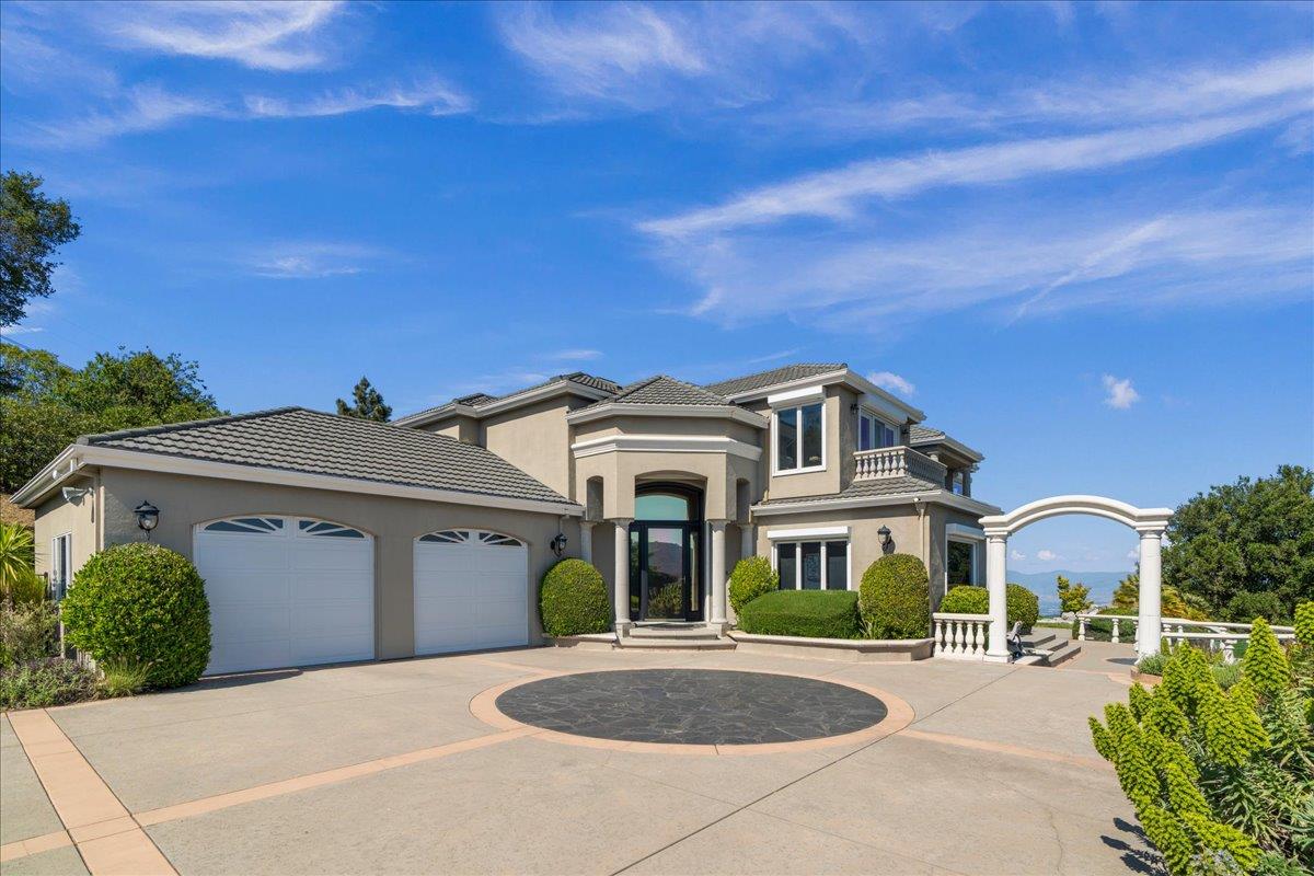 19465 Montevina RD
