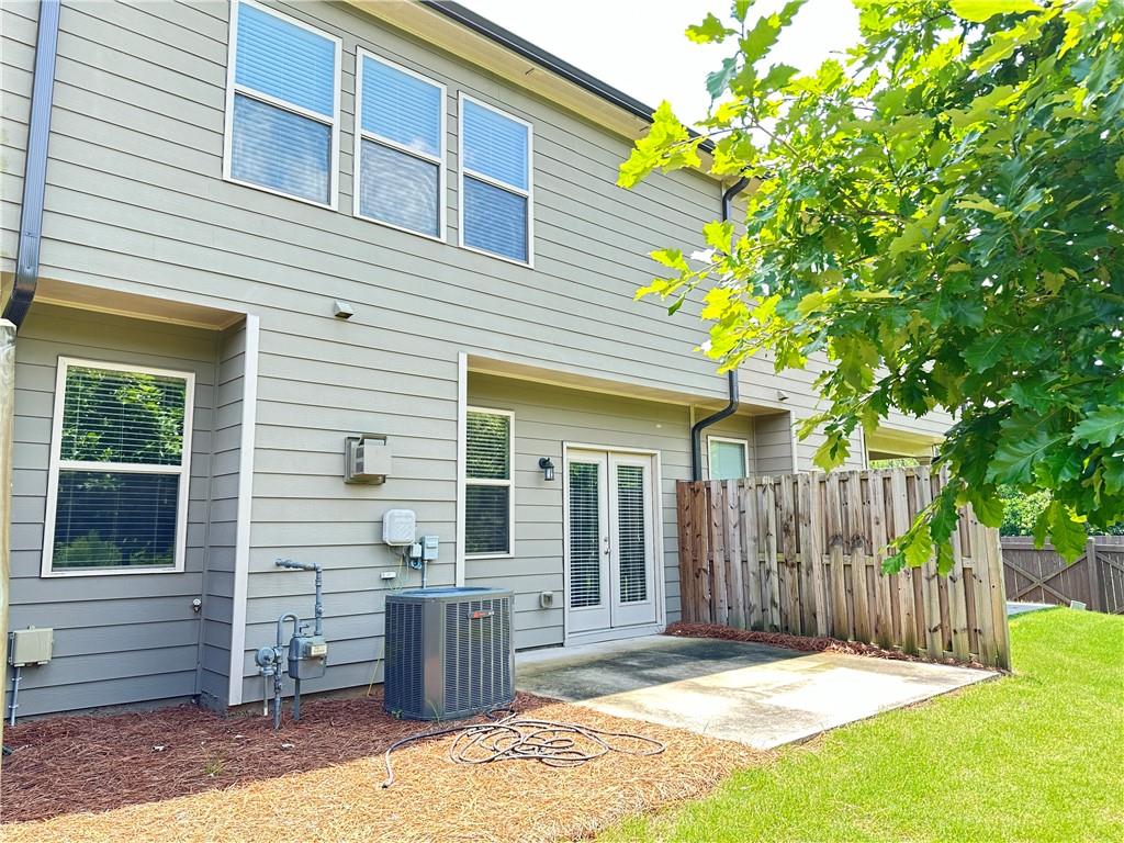 2045 WHEYLON Drive