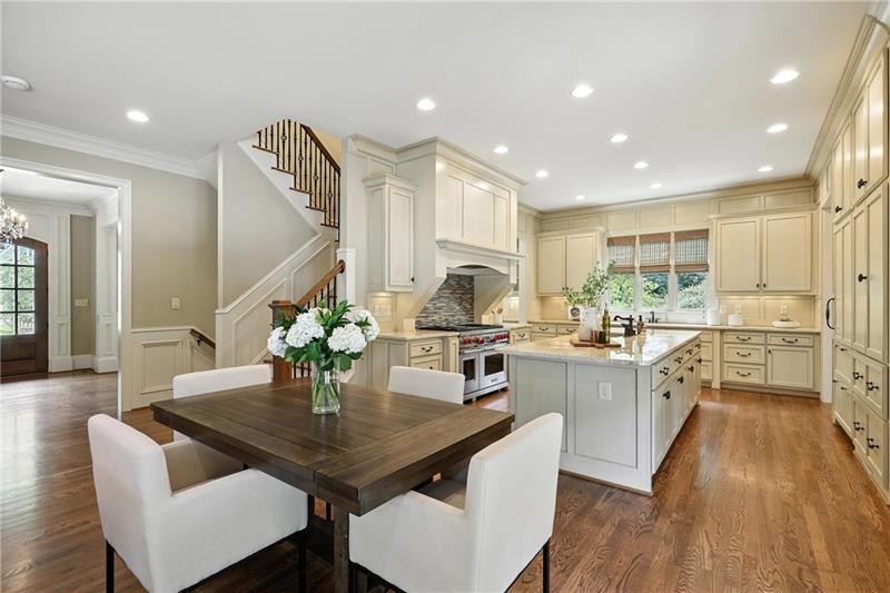 400 Mabry Place
