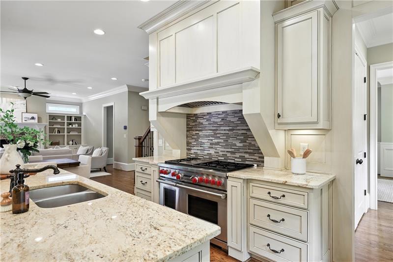 400 Mabry Place