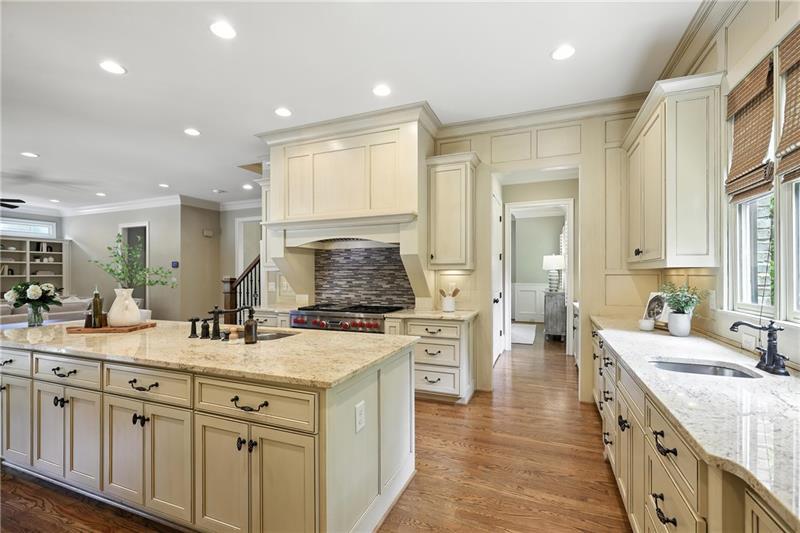 400 Mabry Place