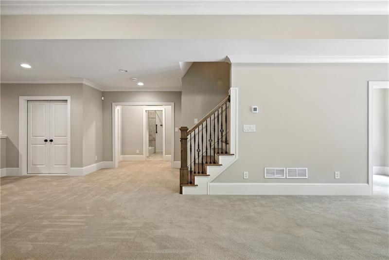 400 Mabry Place