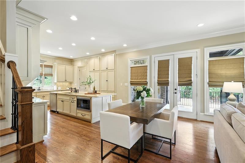 400 Mabry Place