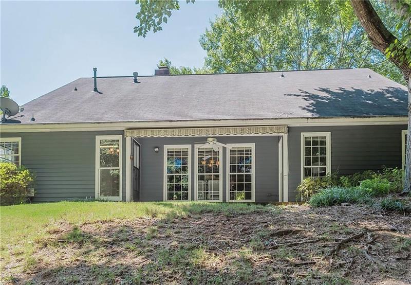 402 Green Lane