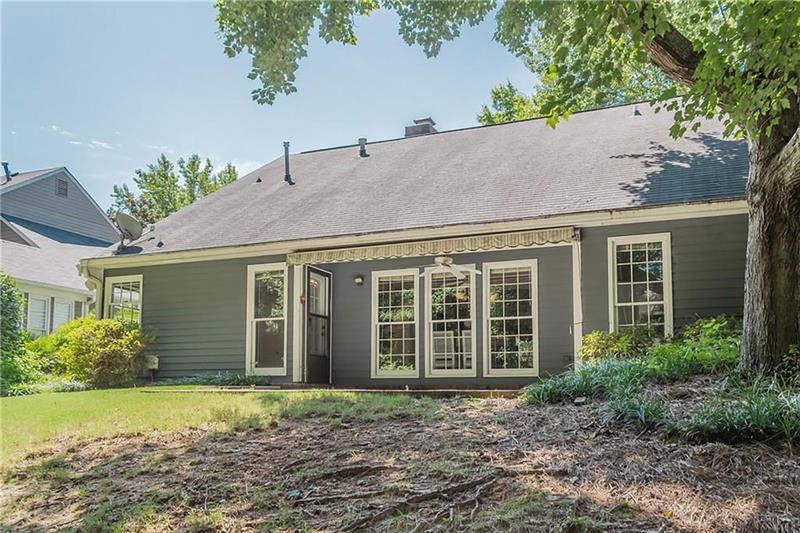 402 Green Lane