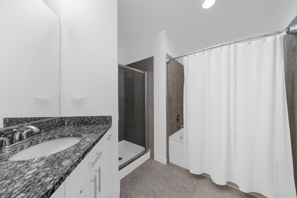 250 Pharr Road NE Unit 1618