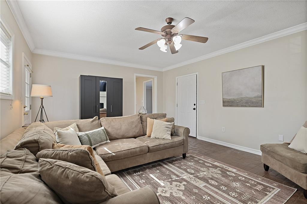 1234 Windburn Drive