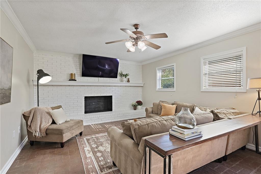 1234 Windburn Drive