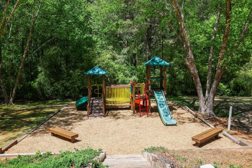 2607 Hampton Park Drive