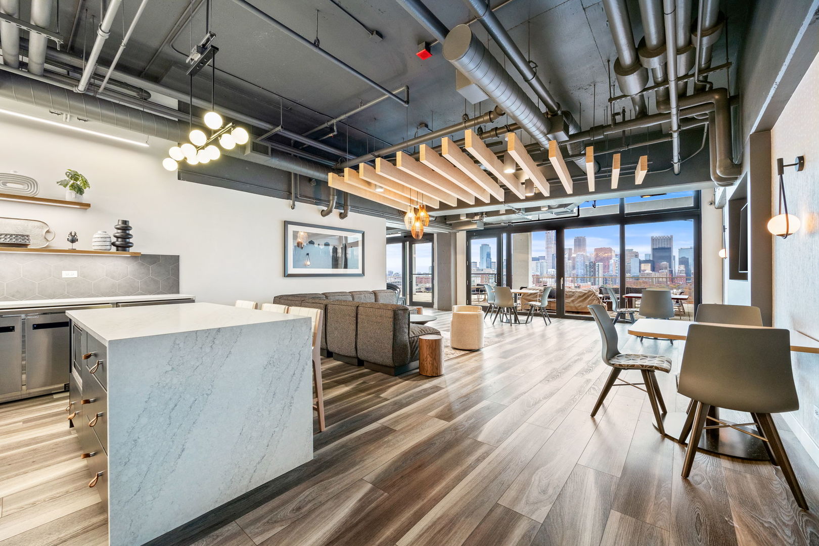 1530 S State Street Unit: 1011