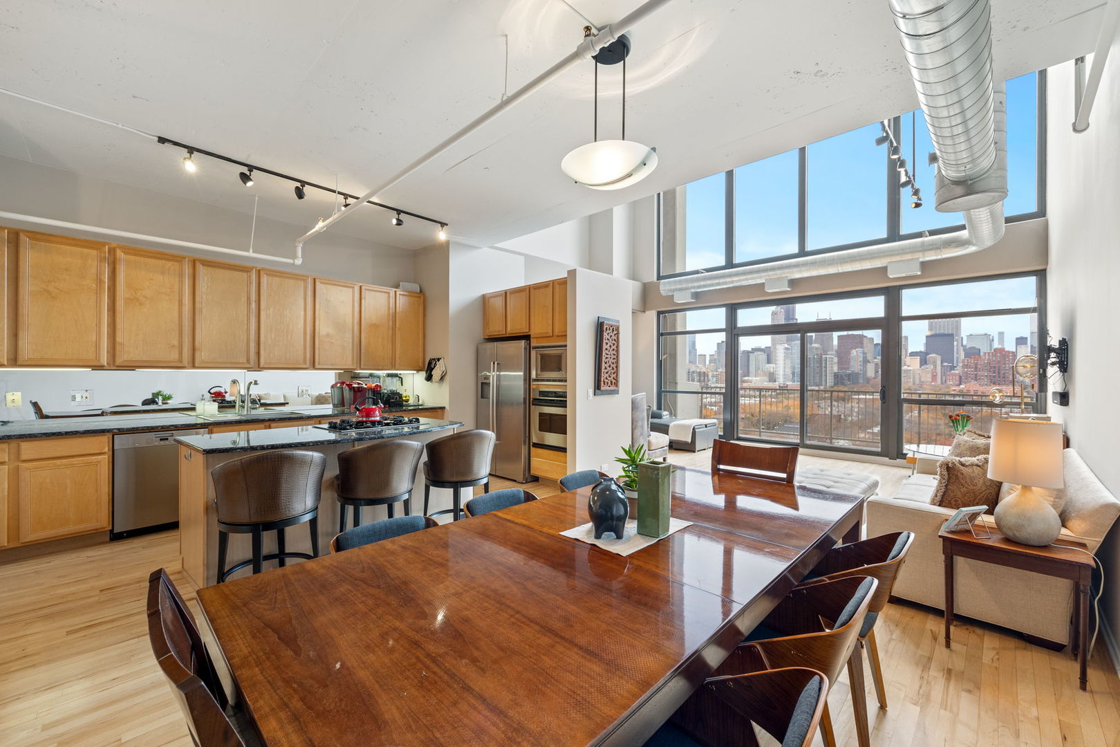 1530 S State Street Unit: 1011