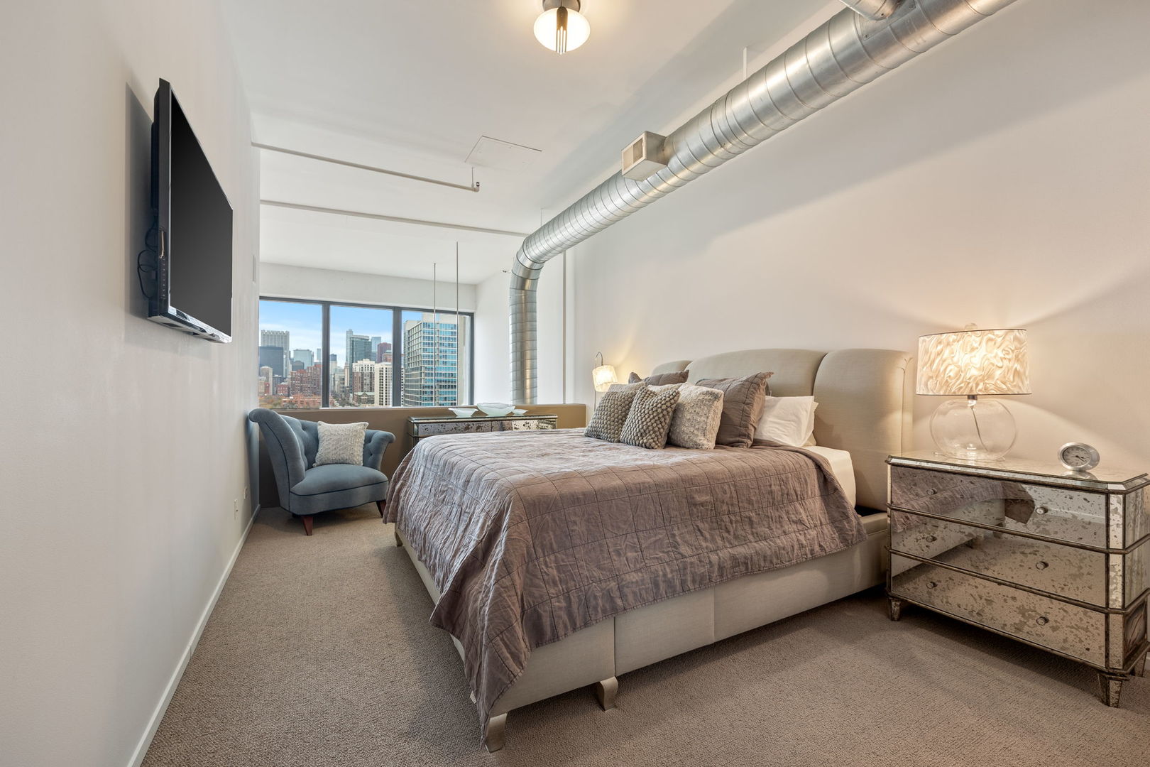 1530 S State Street Unit: 1011