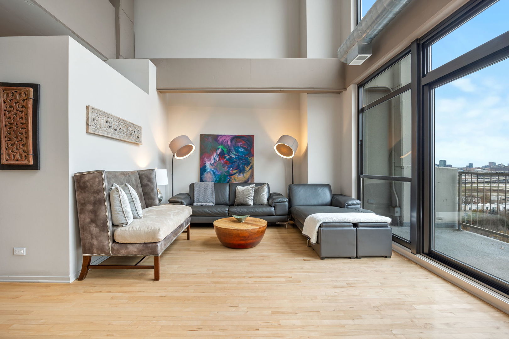 1530 S State Street Unit: 1011