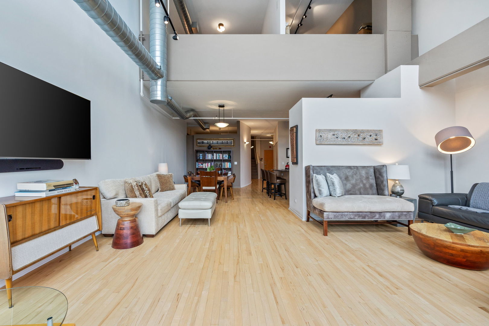 1530 S State Street Unit: 1011