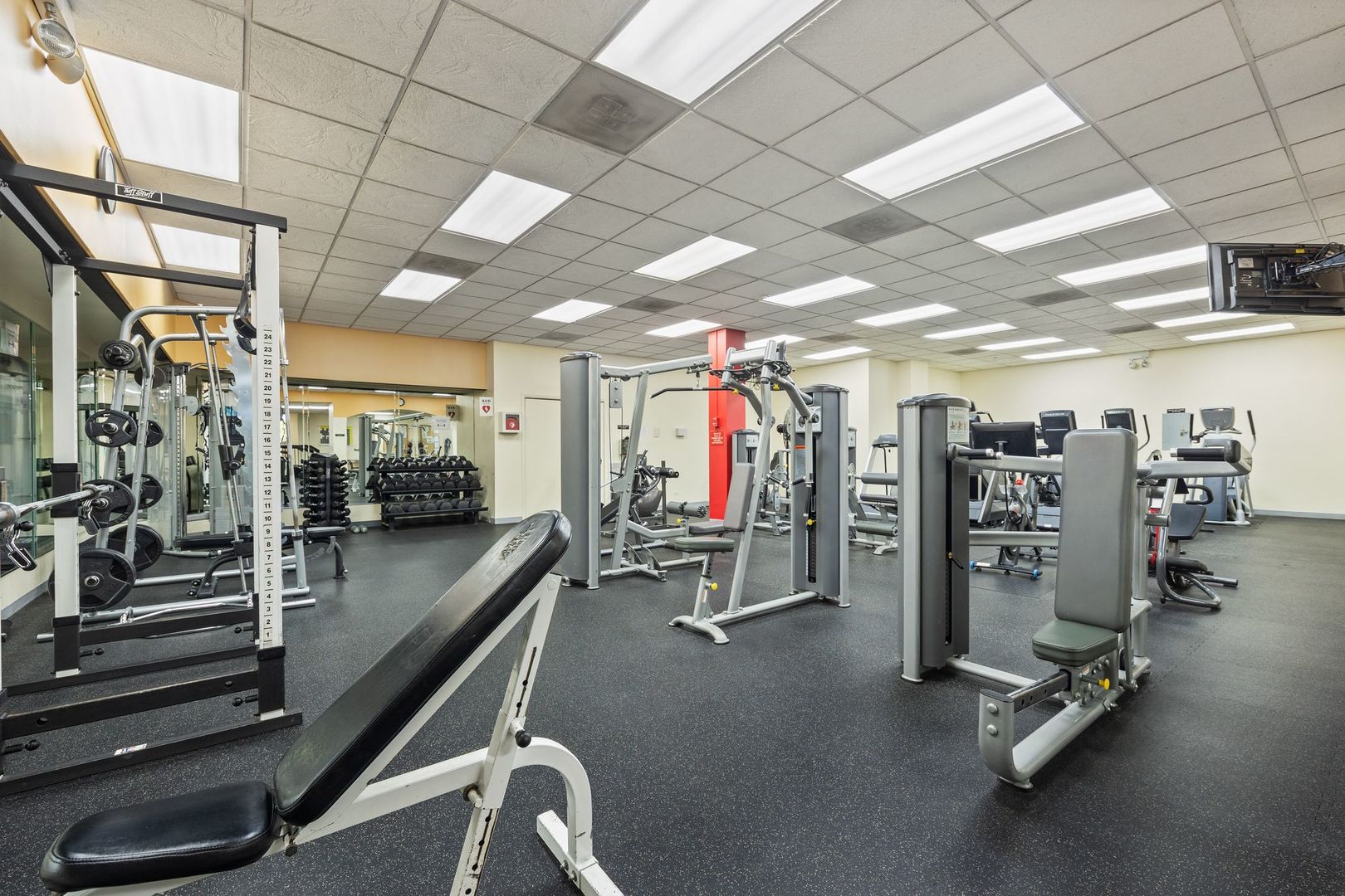 3200 N Lake Shore Drive Unit: 1011