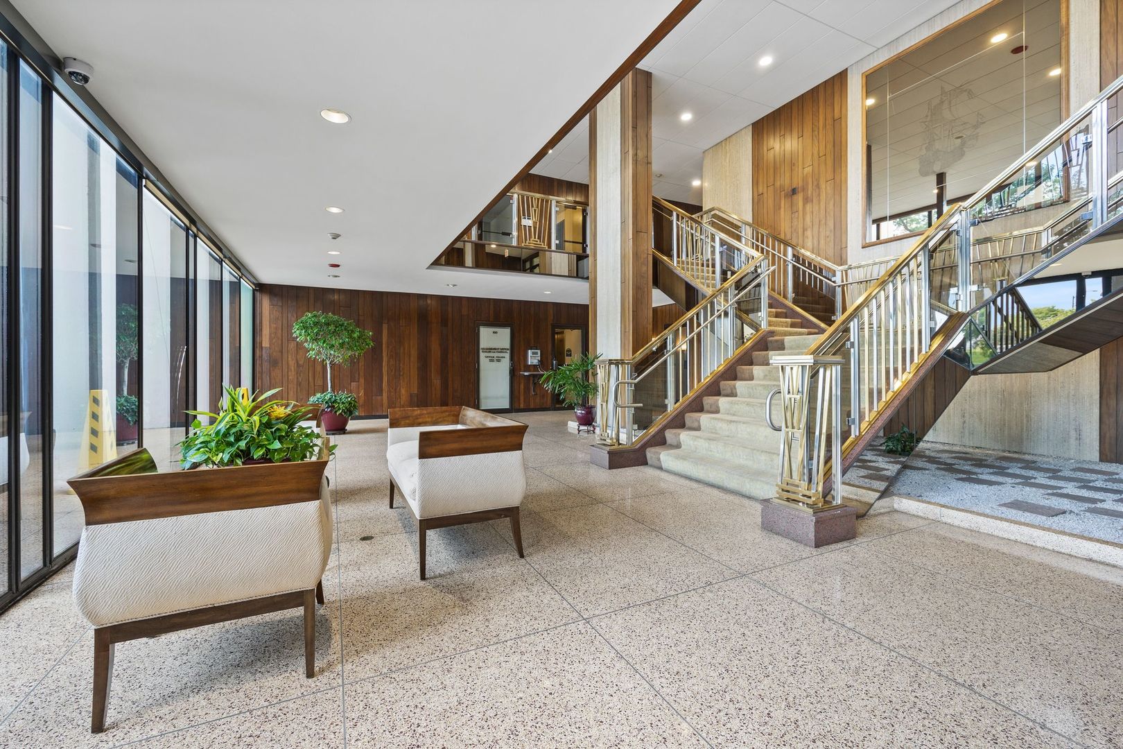 3200 N Lake Shore Drive Unit: 1011