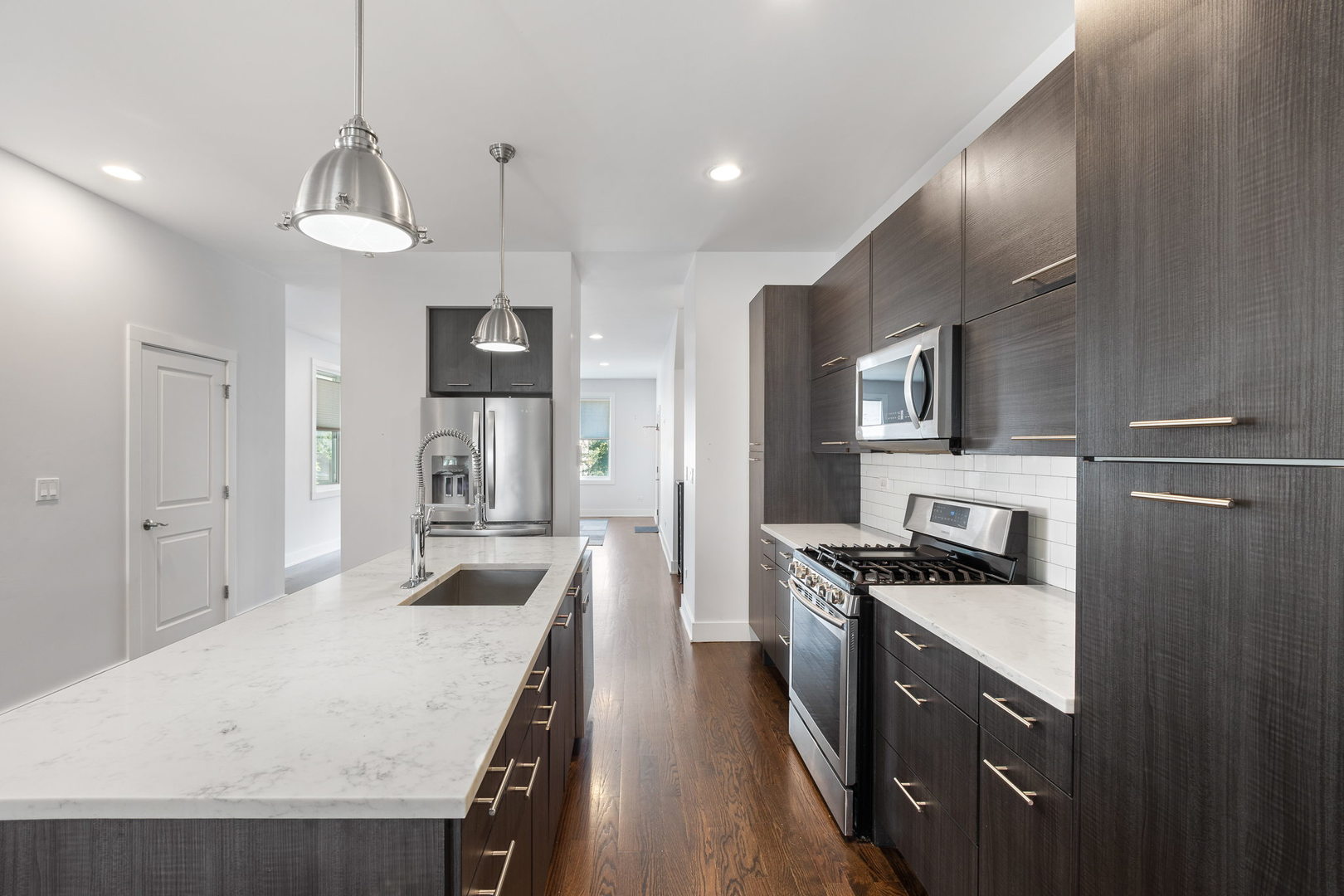 1006 W Cullerton Street Unit: 1E