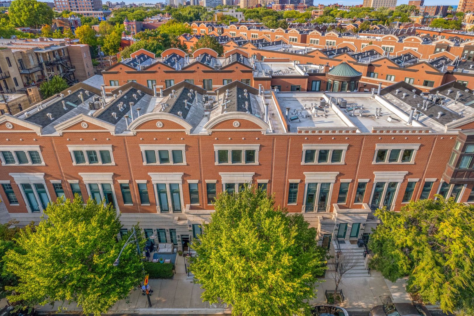 434 W ARMITAGE Avenue W Unit: B