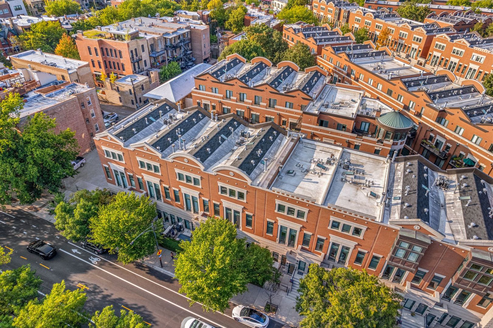 434 W ARMITAGE Avenue W Unit: B
