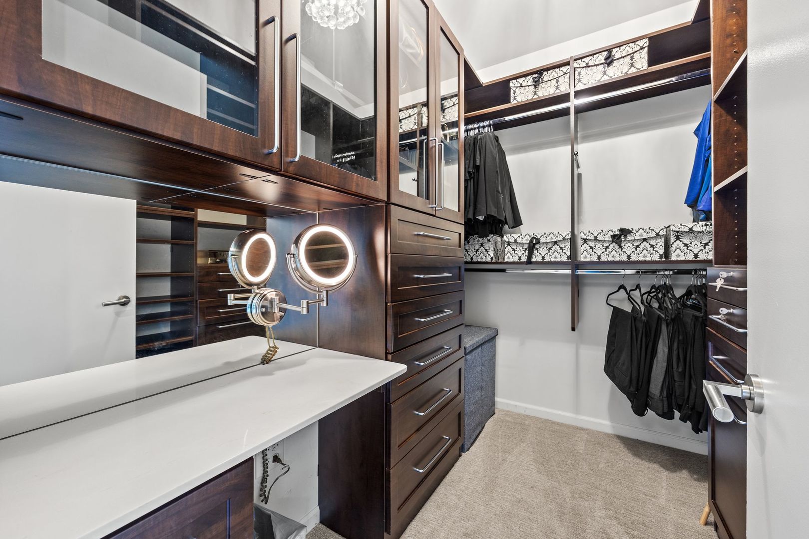 434 W ARMITAGE Avenue W Unit: B
