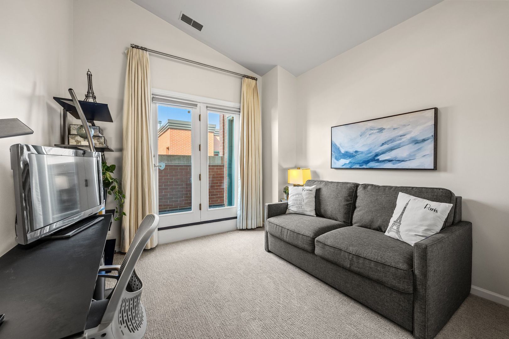 434 W ARMITAGE Avenue W Unit: B