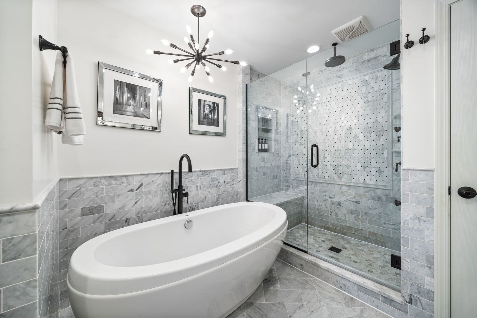 2030 N Sedgwick Street Unit: J
