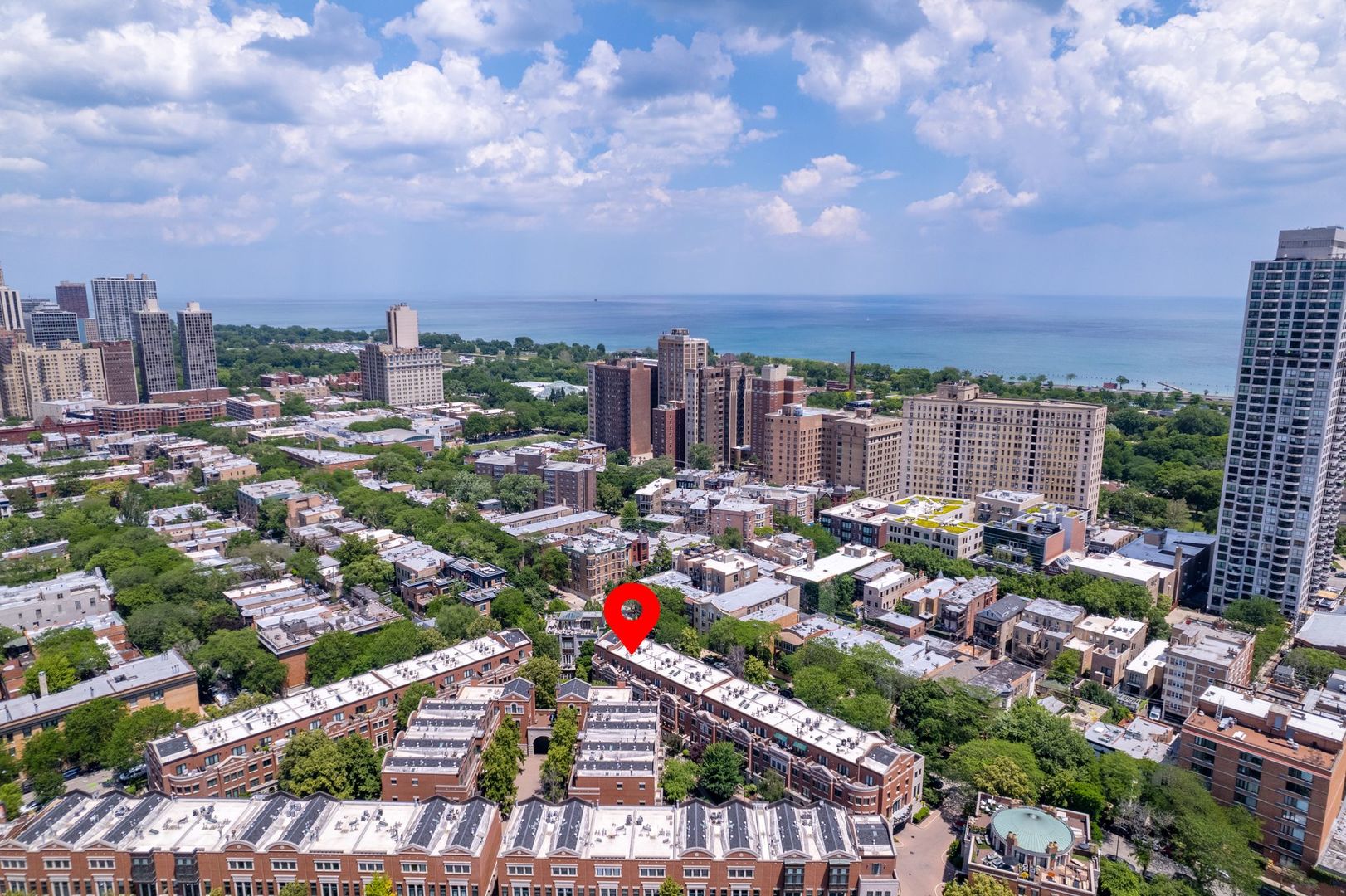 2030 N Sedgwick Street Unit: J