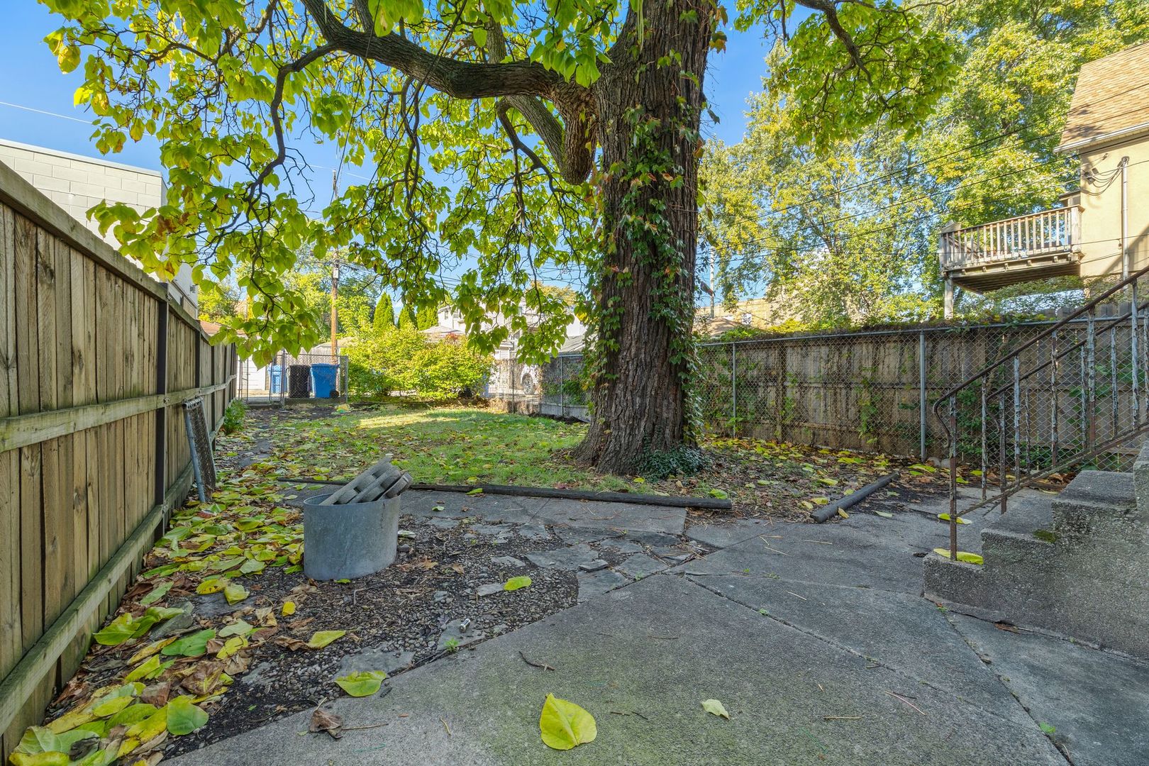 2510 N Rockwell Street