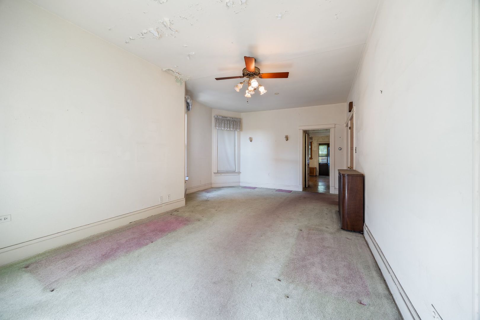 2510 N Rockwell Street