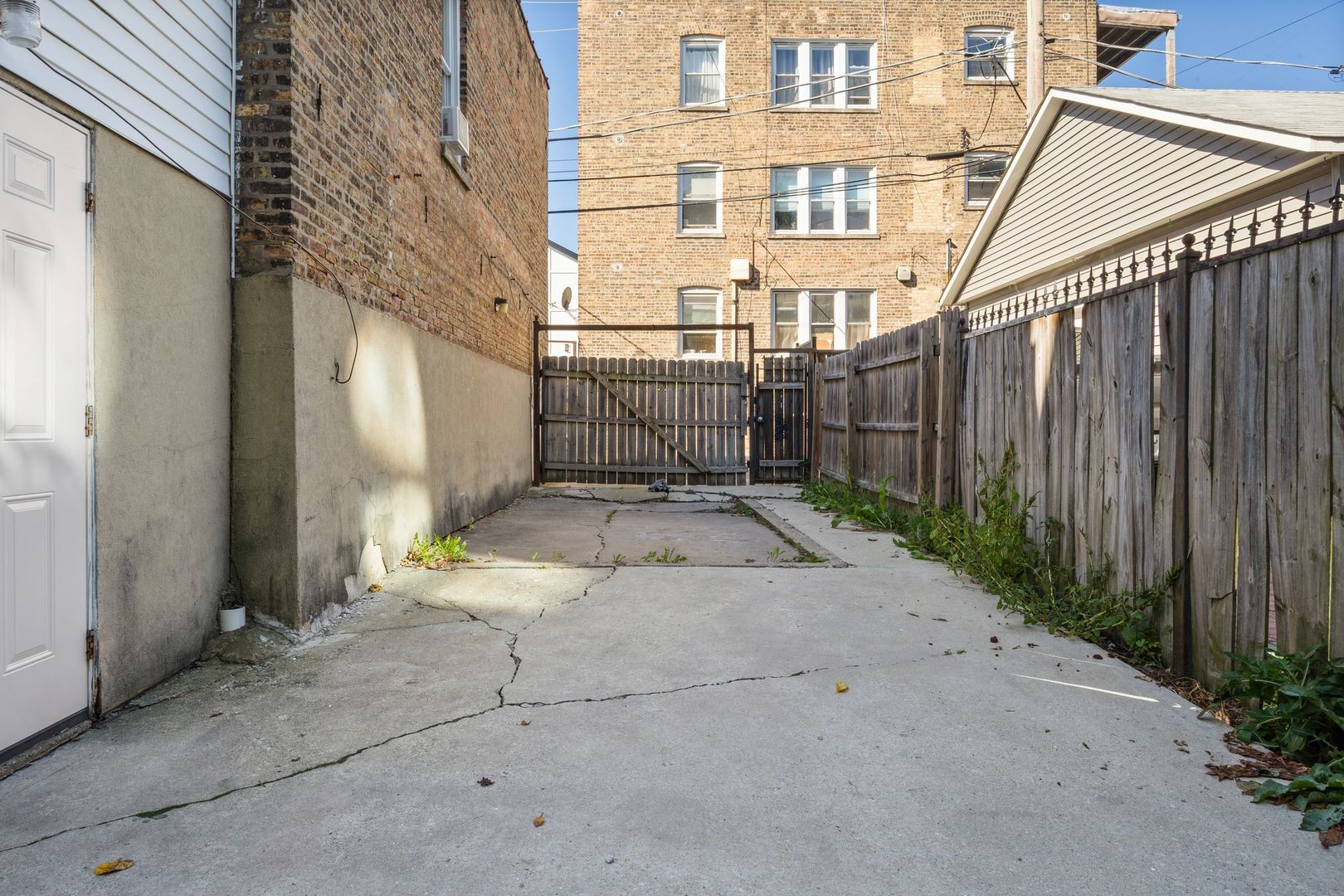 1836 N Central Park Avenue