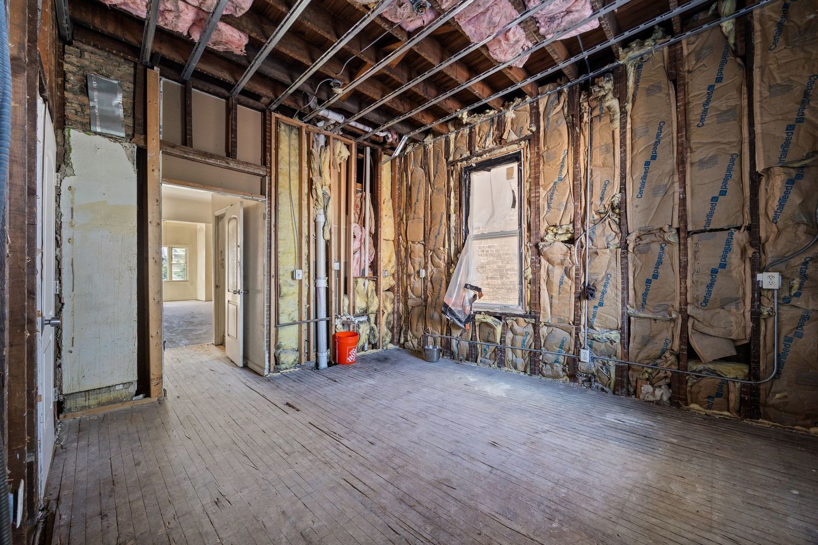 1836 N Central Park Avenue