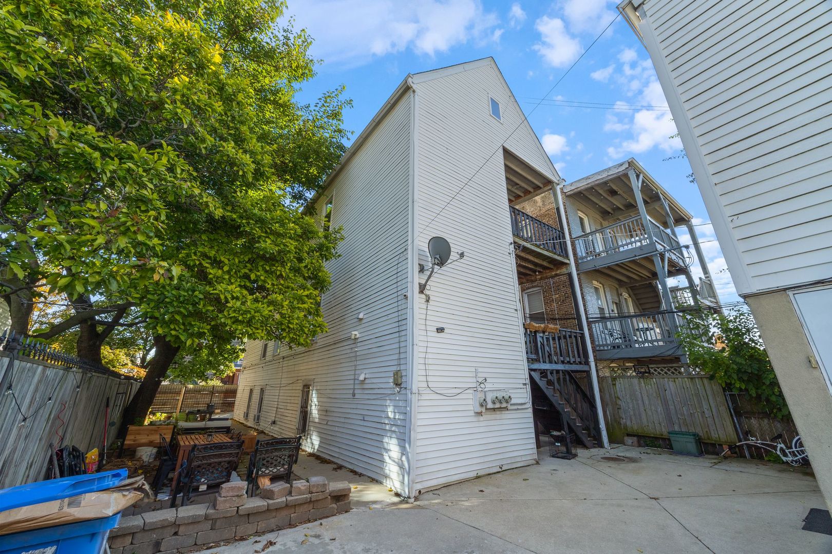 1836 N Central Park Avenue