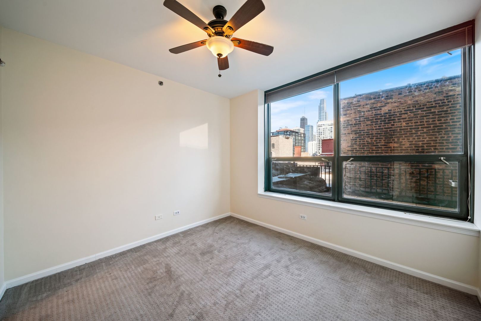 400 W Ontario Street Unit: 804