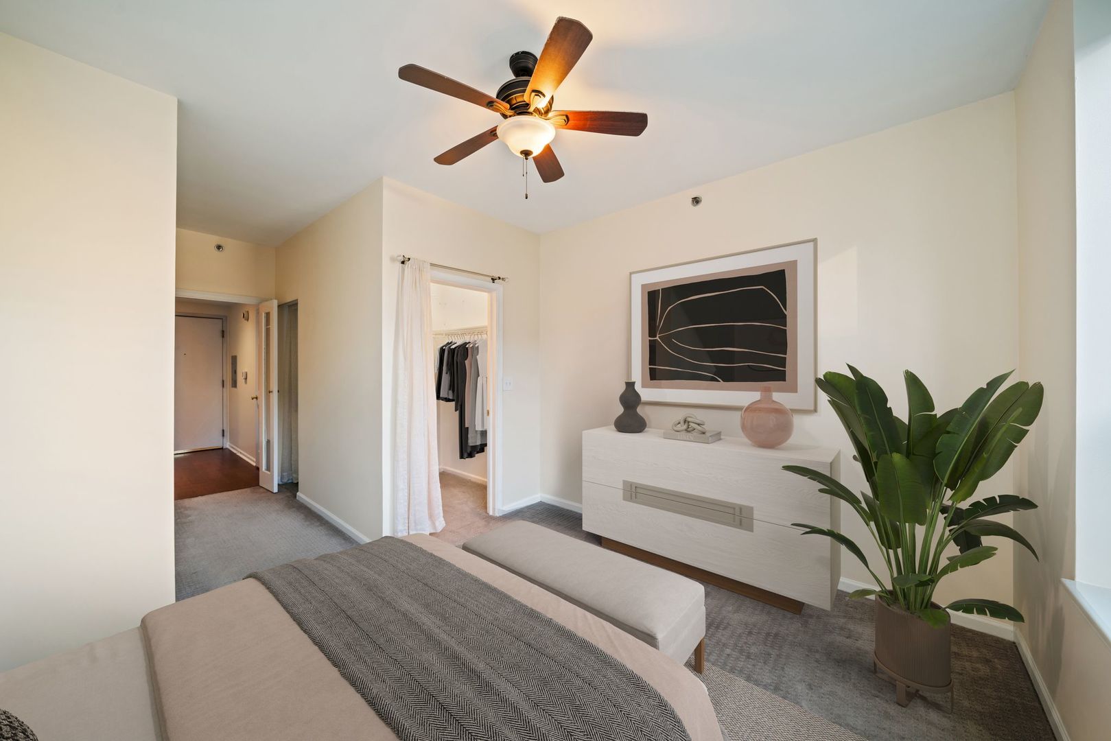 400 W Ontario Street Unit: 804