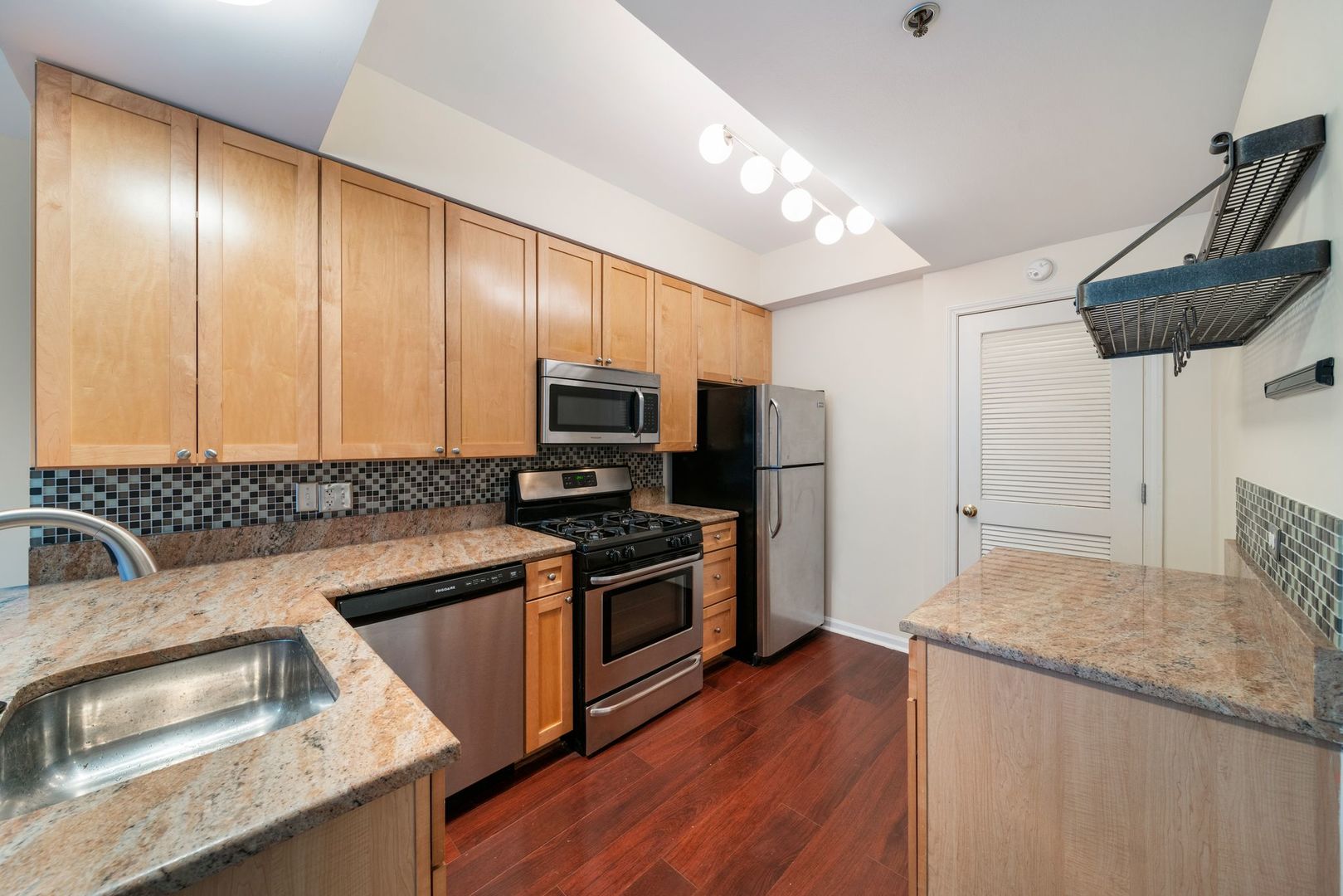 400 W Ontario Street Unit: 804