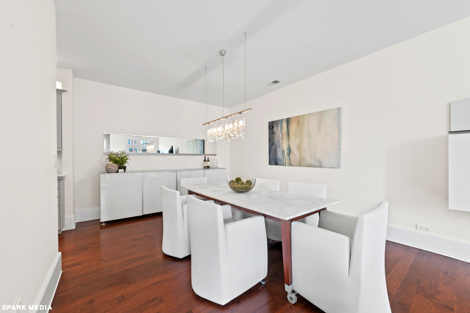 2030 N Sedgwick Street Unit: P