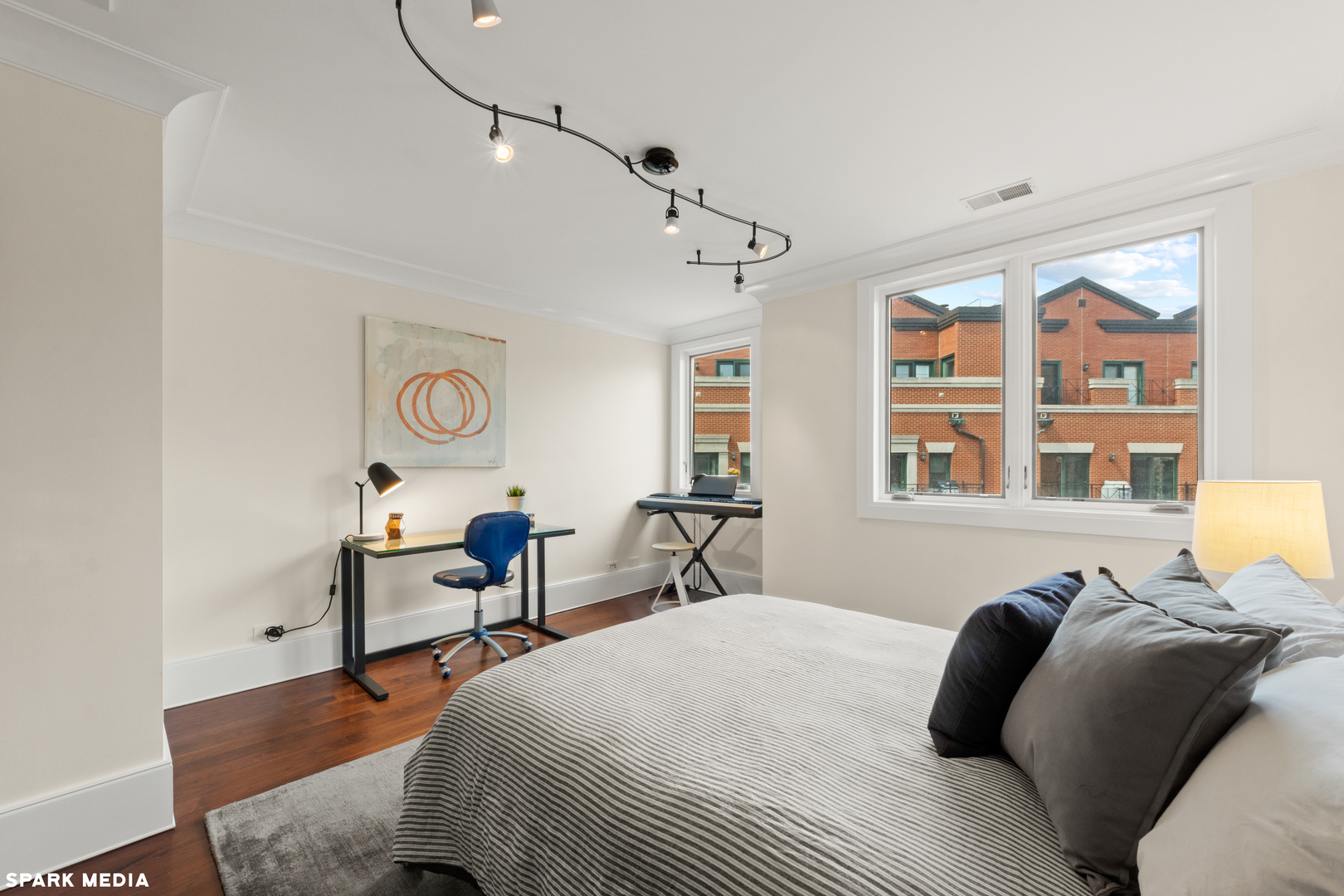 2030 N Sedgwick Street Unit: P