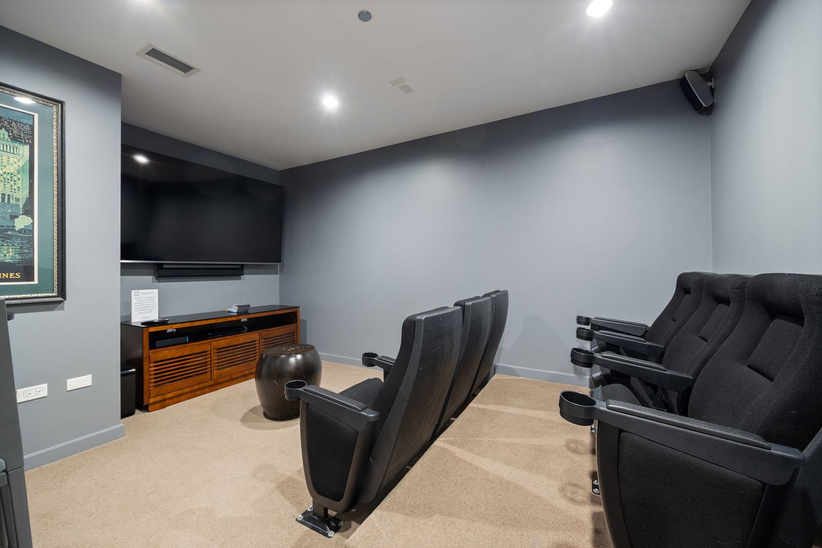 6 N Michigan Avenue Unit: 1103