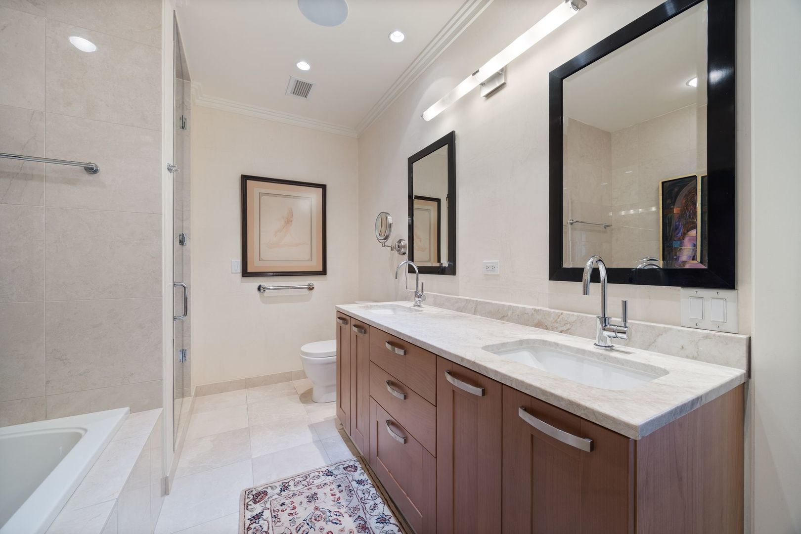 6 N Michigan Avenue Unit: 1103