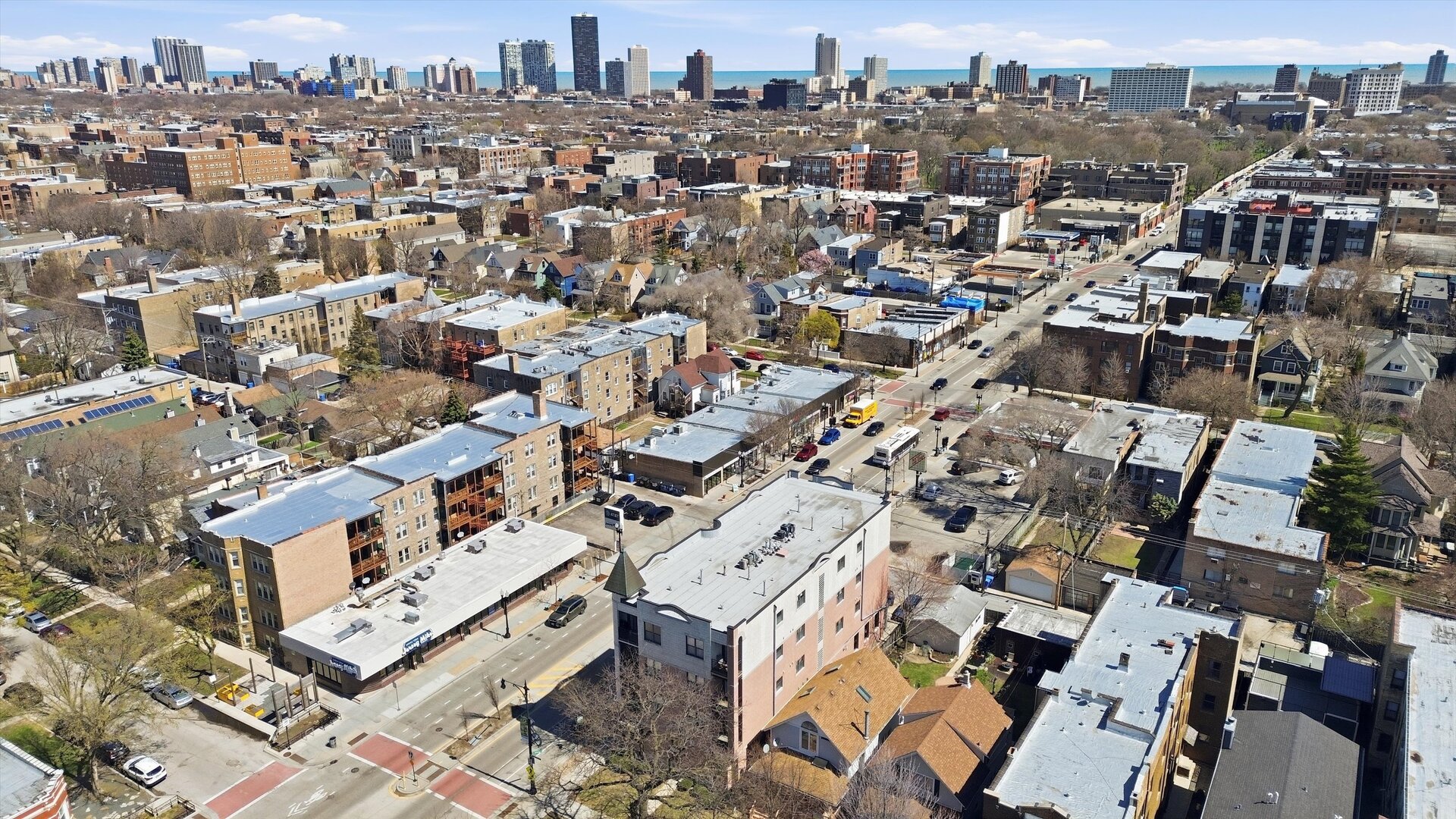 1733 W Lawrence Avenue Unit: CU2