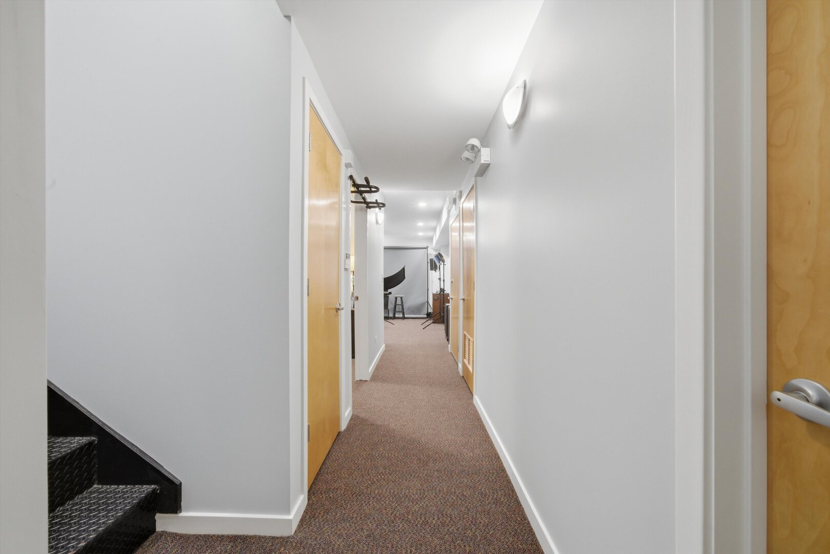 1733 W Lawrence Avenue Unit: CU2