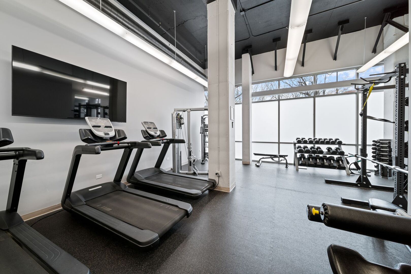 225 S SANGAMON Street Unit: 308