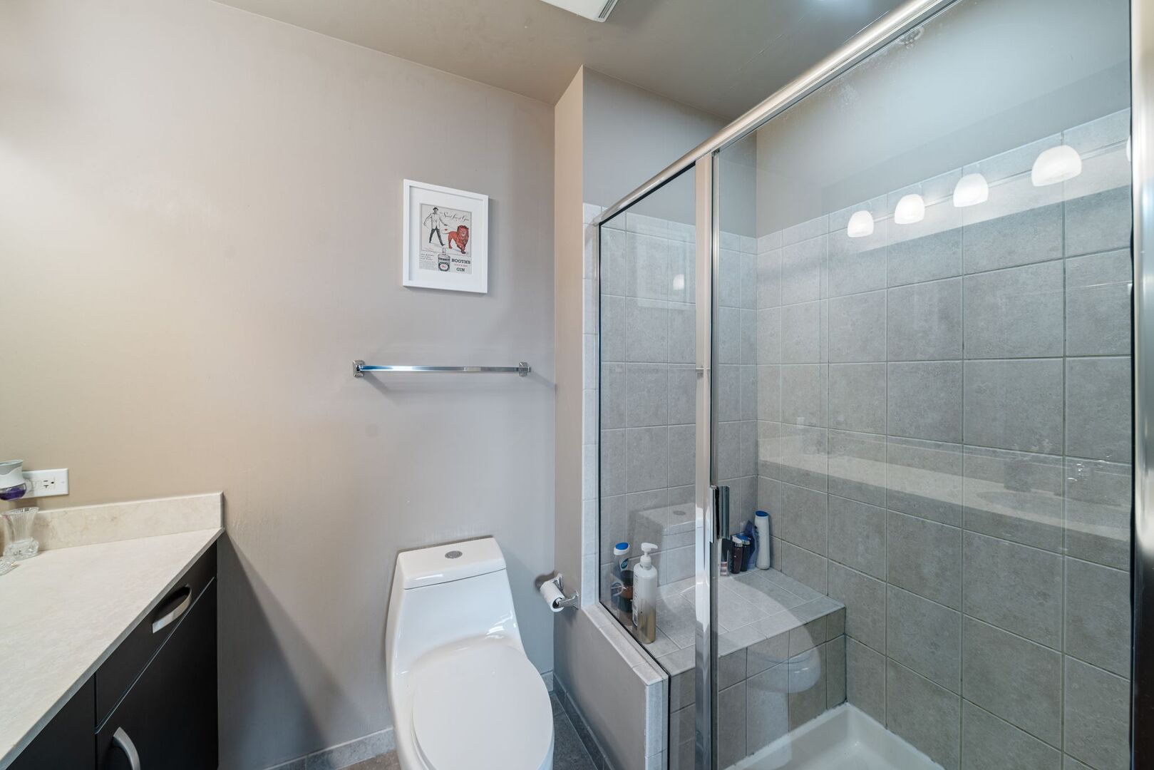 225 S SANGAMON Street Unit: 308