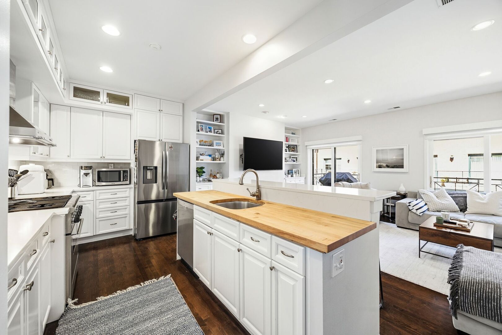434 W ARMITAGE Avenue Unit: C
