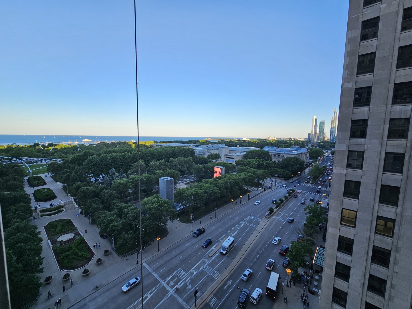 6 N Michigan Avenue Unit: 1103
