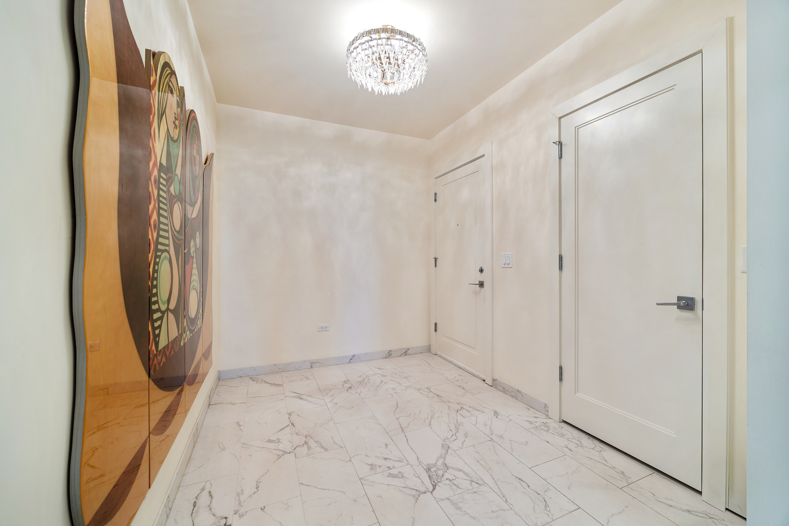 6 N Michigan Avenue Unit: 1103